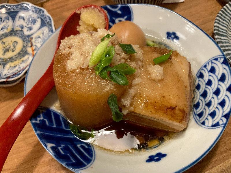 2026/04/29　煮込みは味がしみ込んでおり中毒性がある
