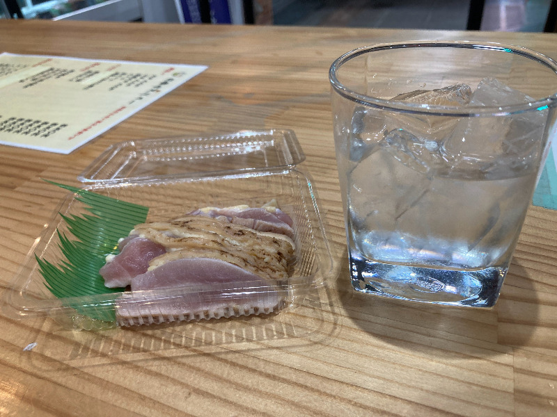 2026/08/02　十三の商店街で立ち路上飲み