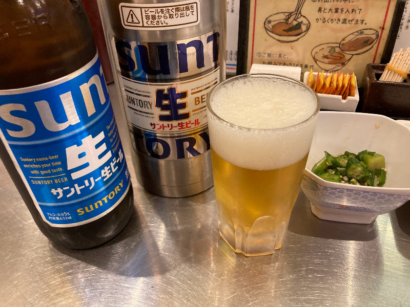 2026/09/04　お通しはオクラ、大瓶は瓶用タンブラーも出てくる